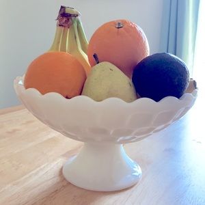 Vintage Federal Yorktown Footed White Milk Glass Fruit Bowl